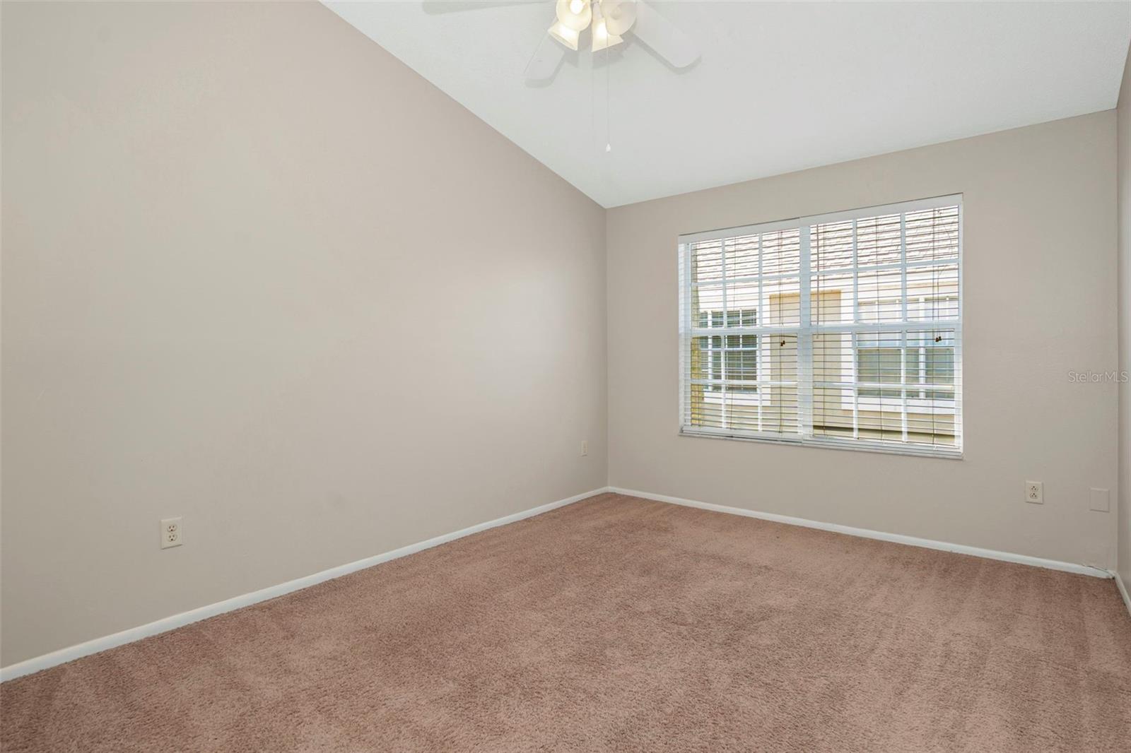 THE TWNHMS AT KENSINGTON PH - Residential