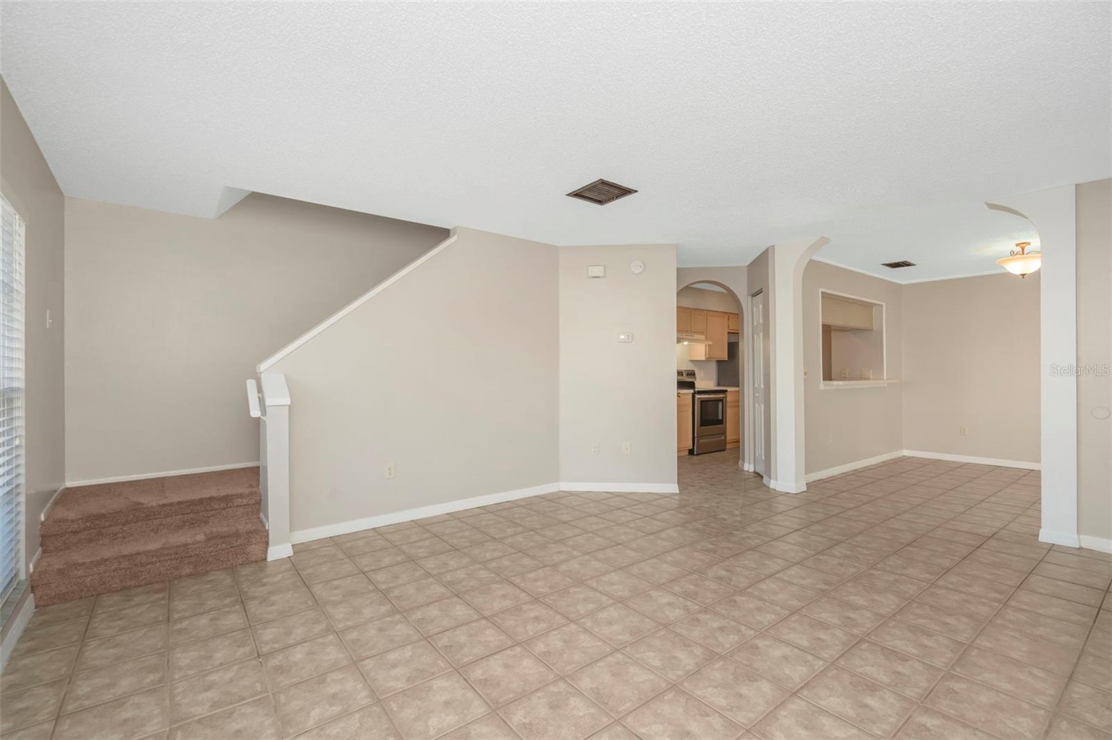 THE TWNHMS AT KENSINGTON PH - Residential