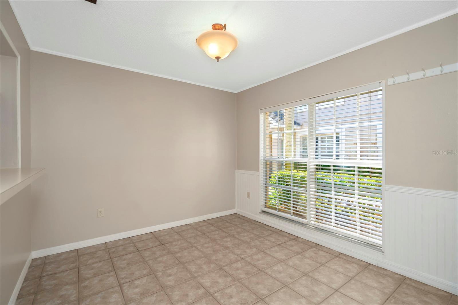 THE TWNHMS AT KENSINGTON PH - Residential