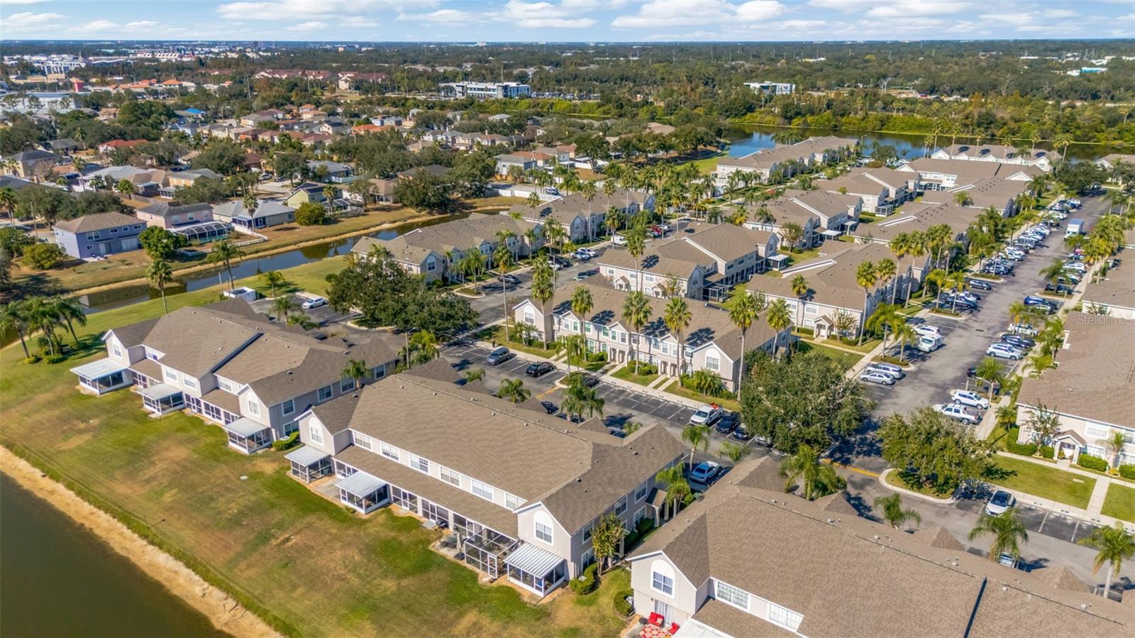 THE TWNHMS AT KENSINGTON PH - Residential