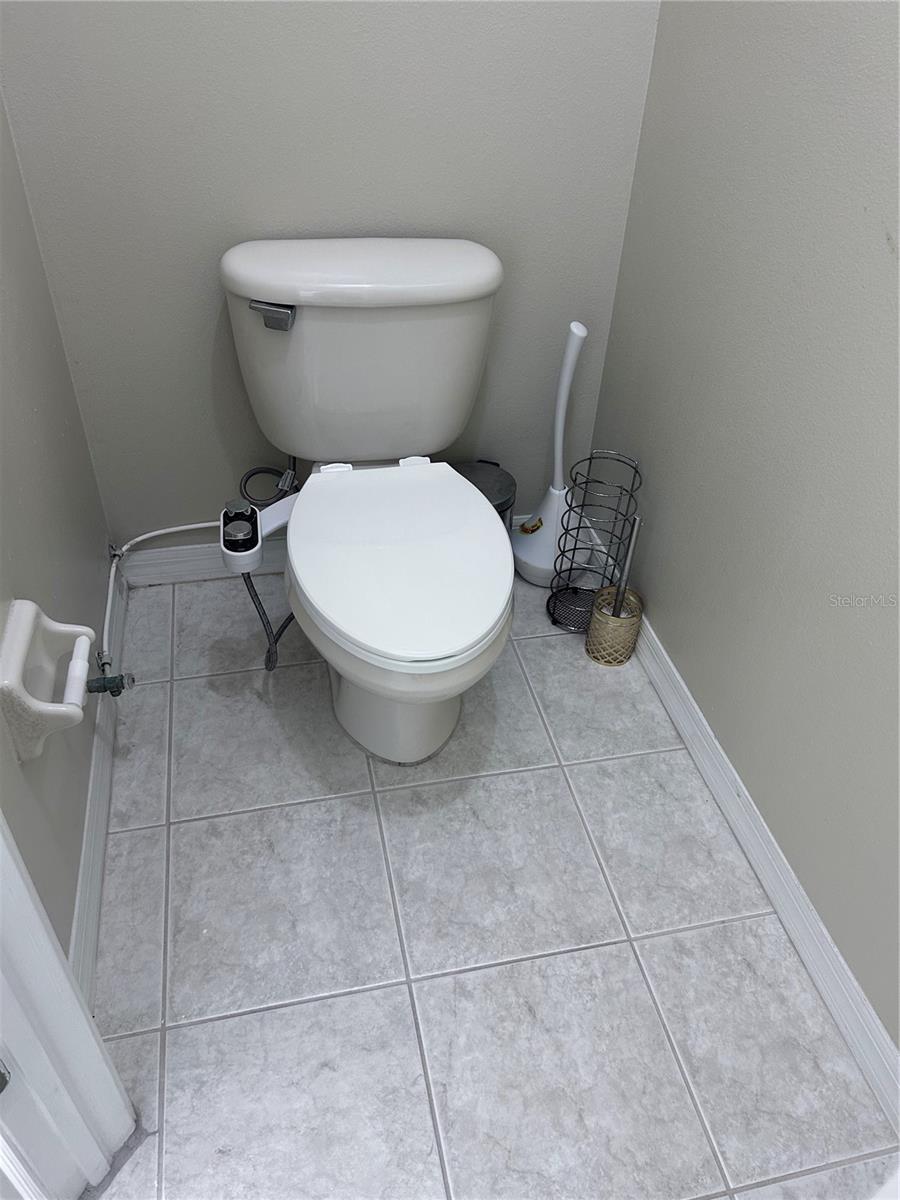 WYNDGATE - Residential Lease