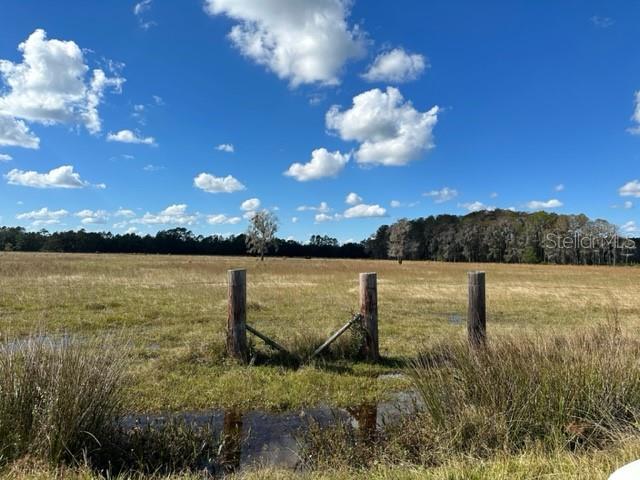 UNIVERSITY HIGHLANDS - Land