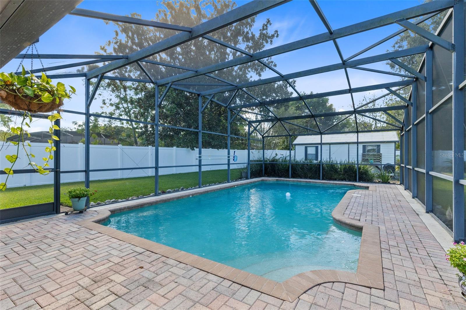 417 HOLLY COURT