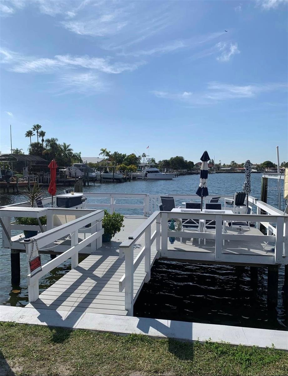 BAL HARBOUR CHATEAUX CONDOMINI - Residential Lease