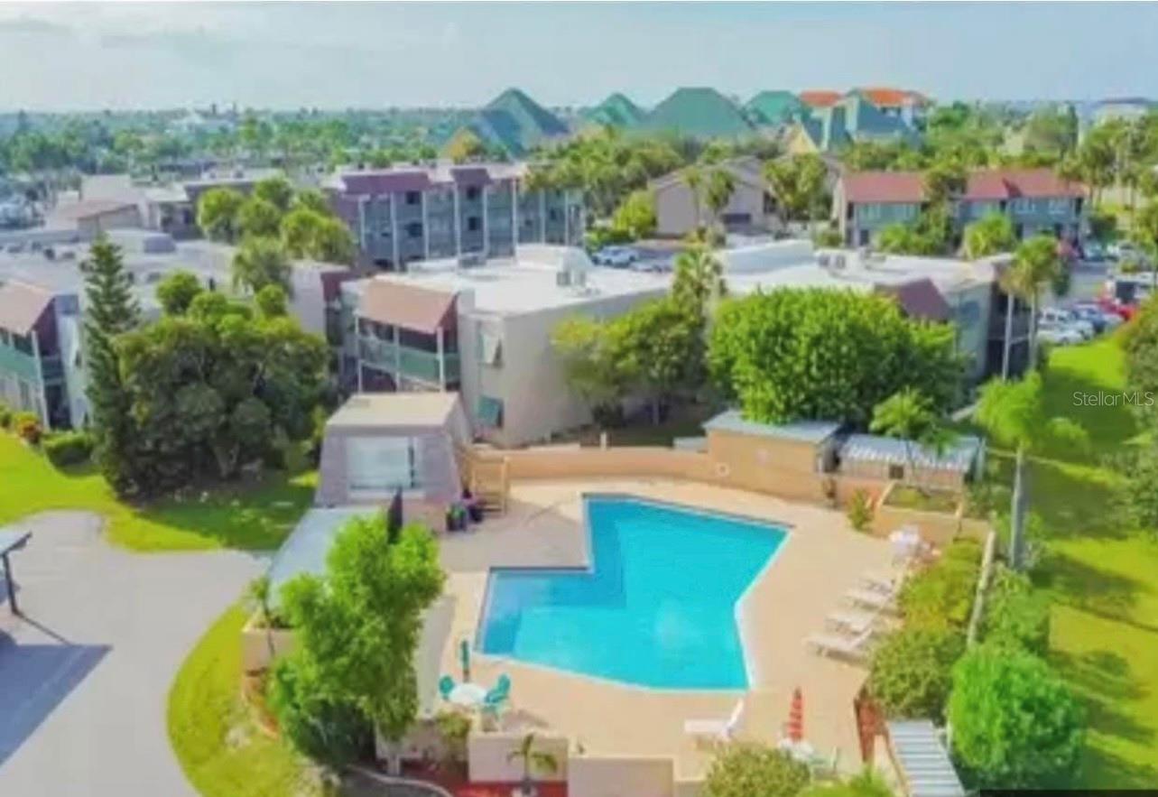 BAL HARBOUR CHATEAUX CONDOMINI - Residential Lease