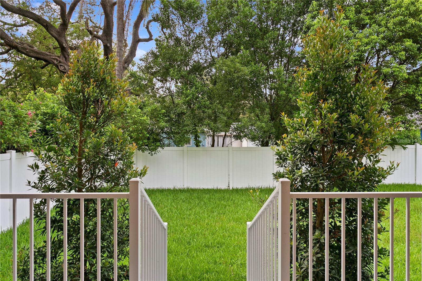 EVELYN CITY - Residential Lease