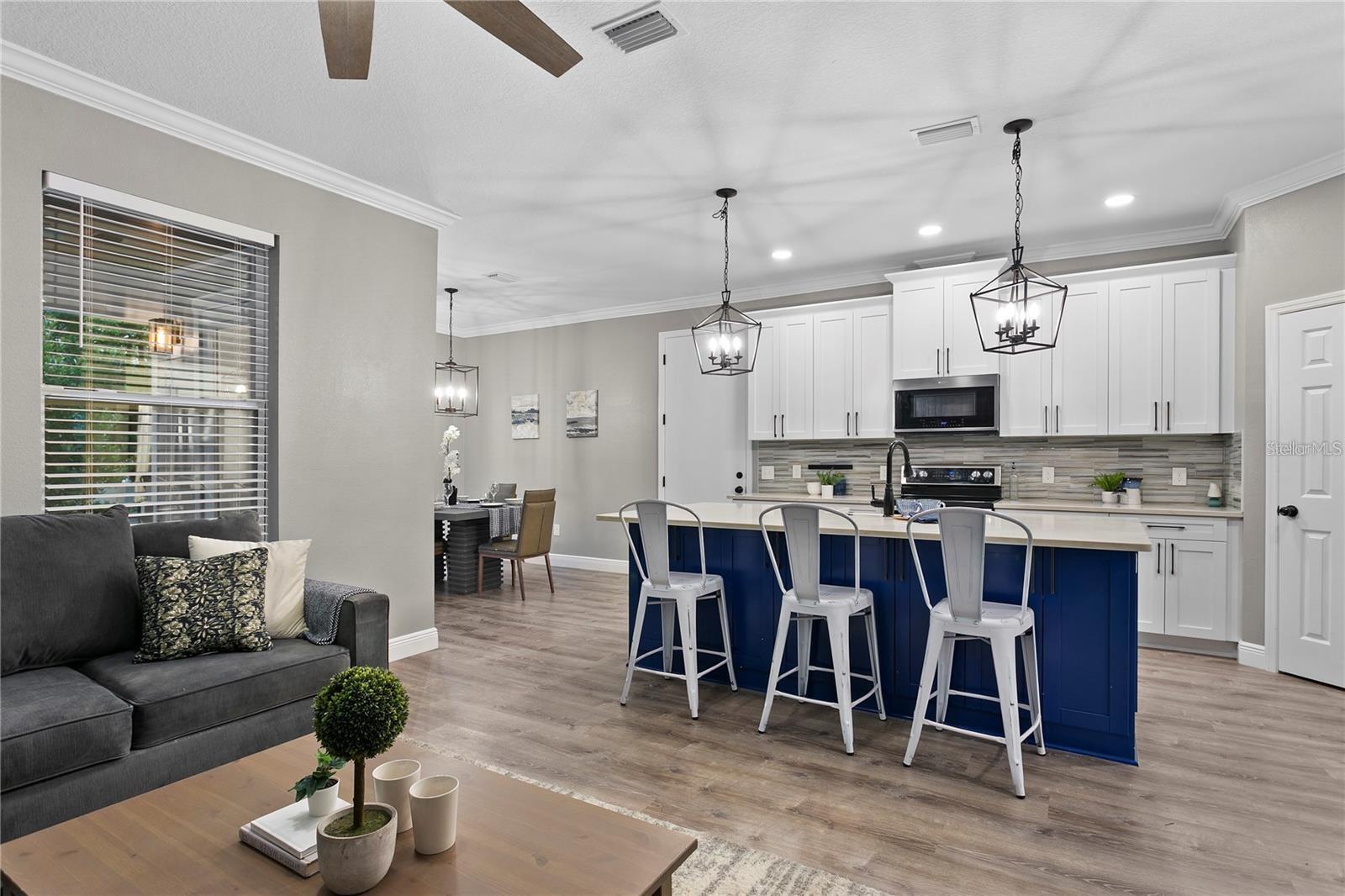 EVELYN CITY - Residential Lease