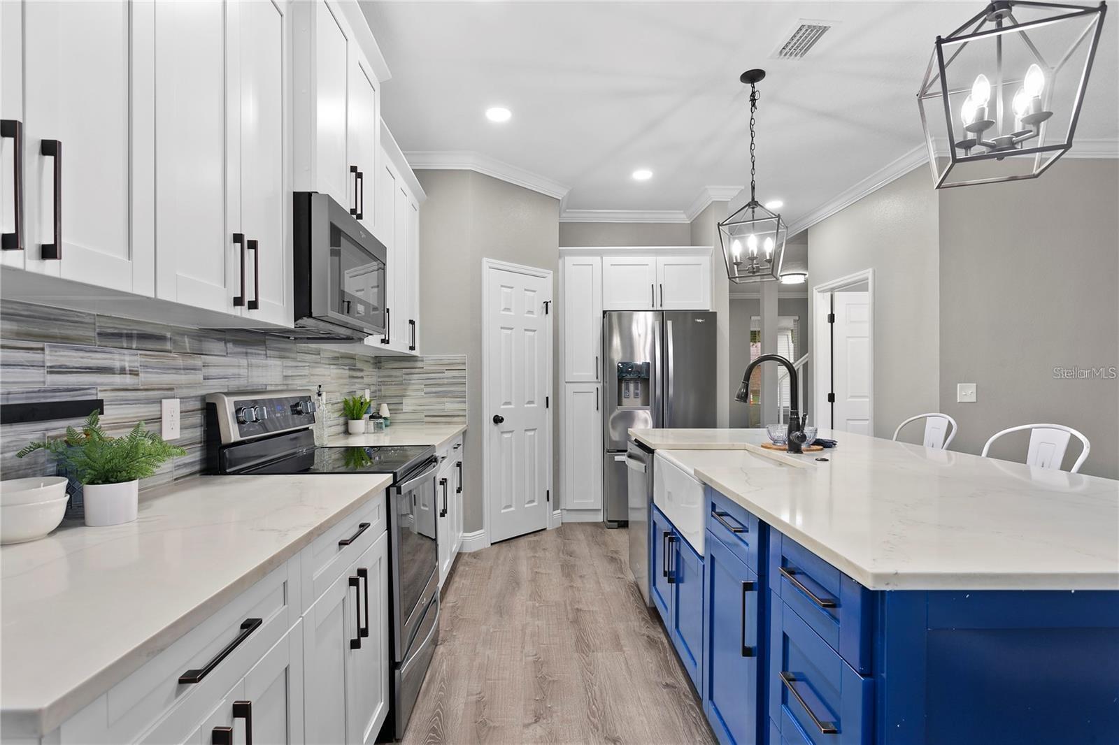 EVELYN CITY - Residential Lease