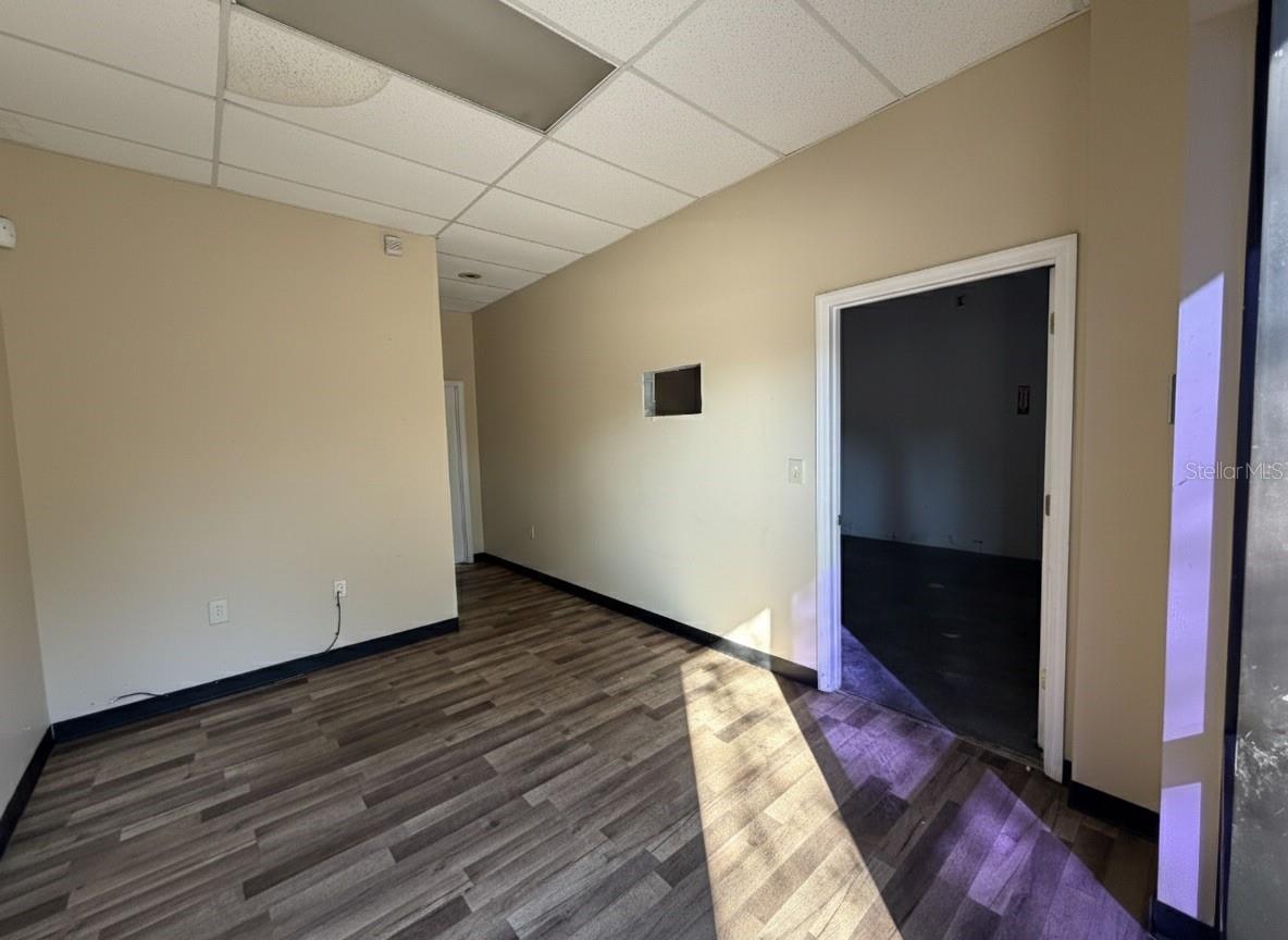 OSCEOLA INDUST PARK - Commercial Lease