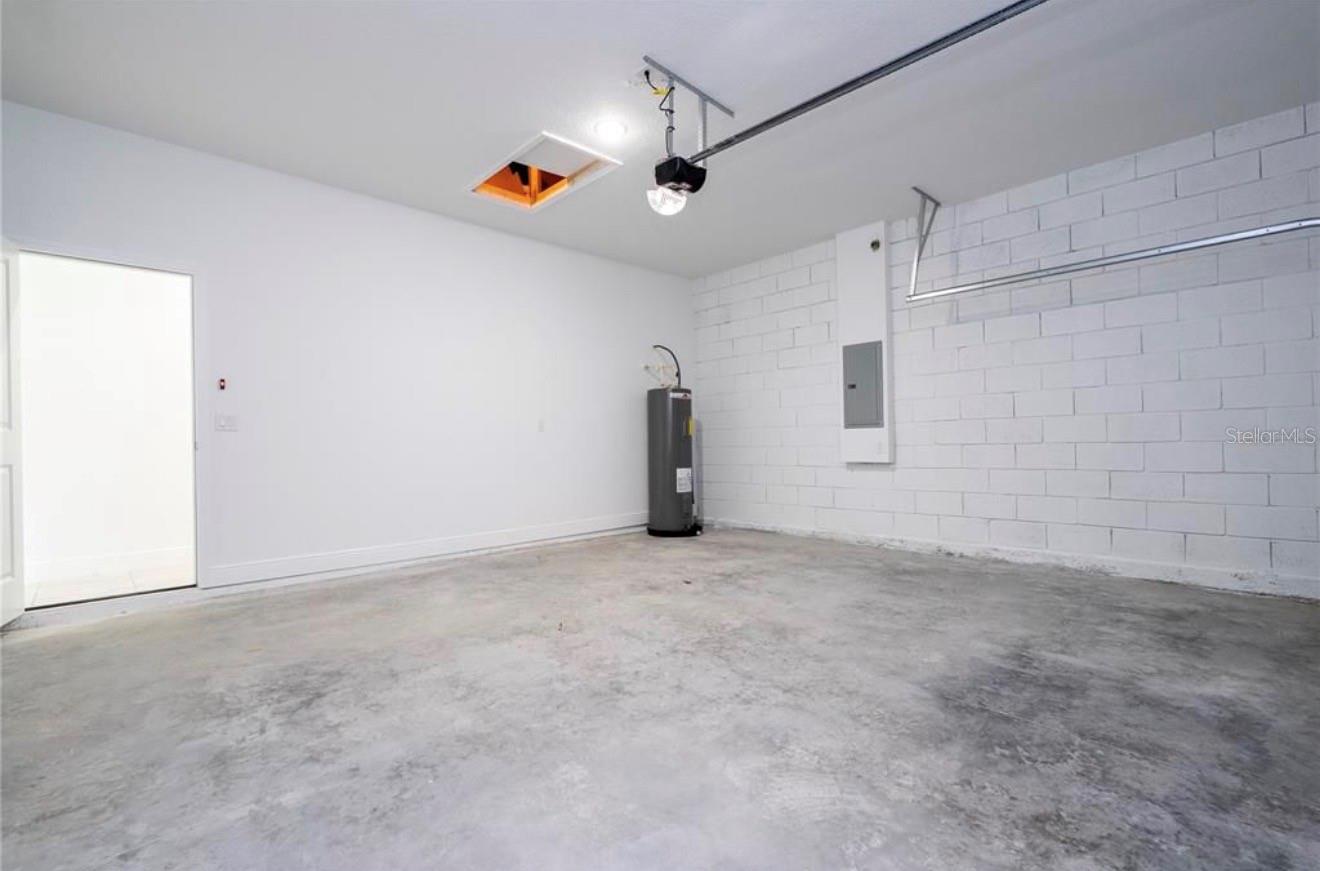 CITRUS SPGS UNIT 25 - Residential