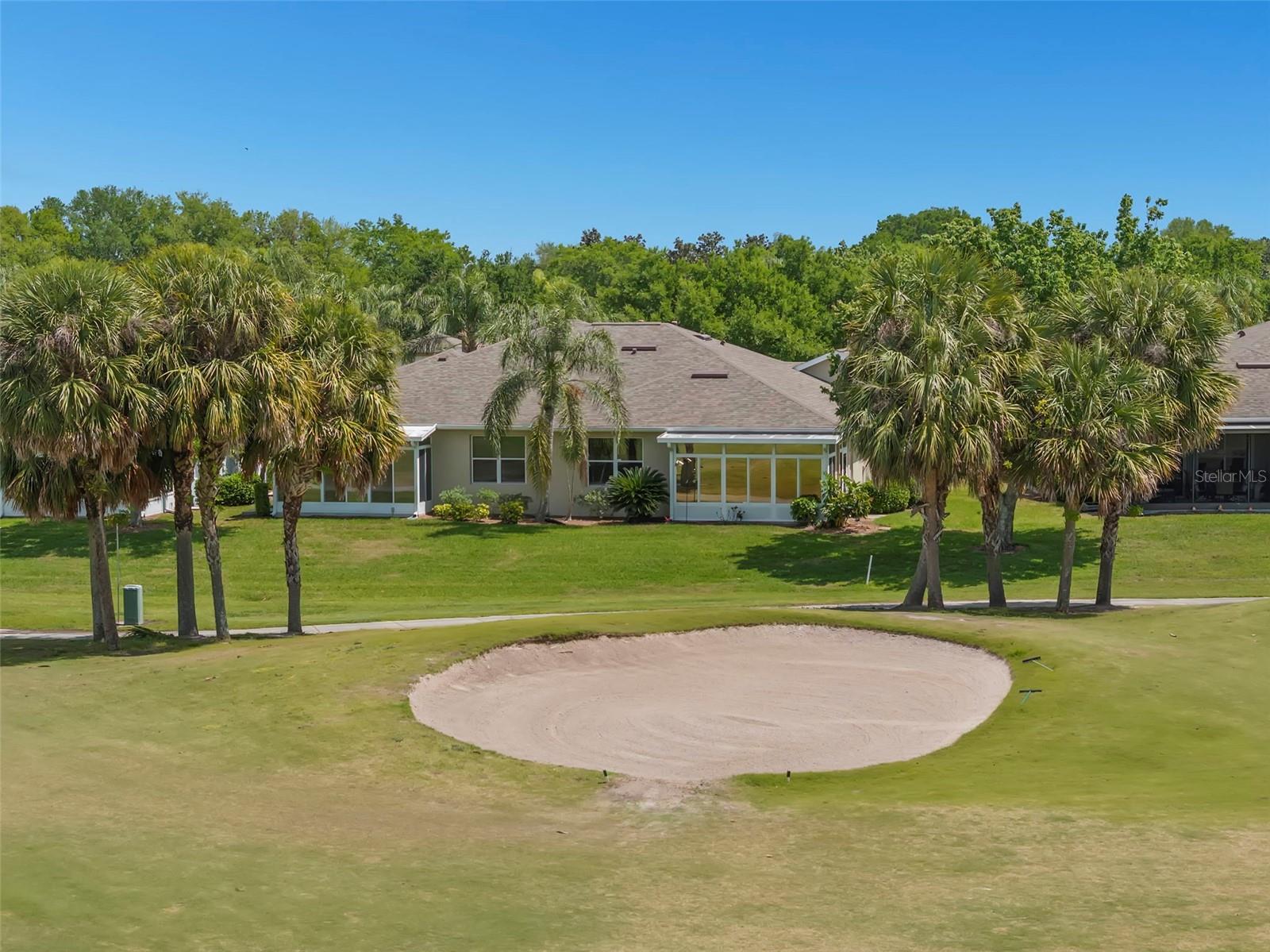 LYNDHURST CONDO - Residential