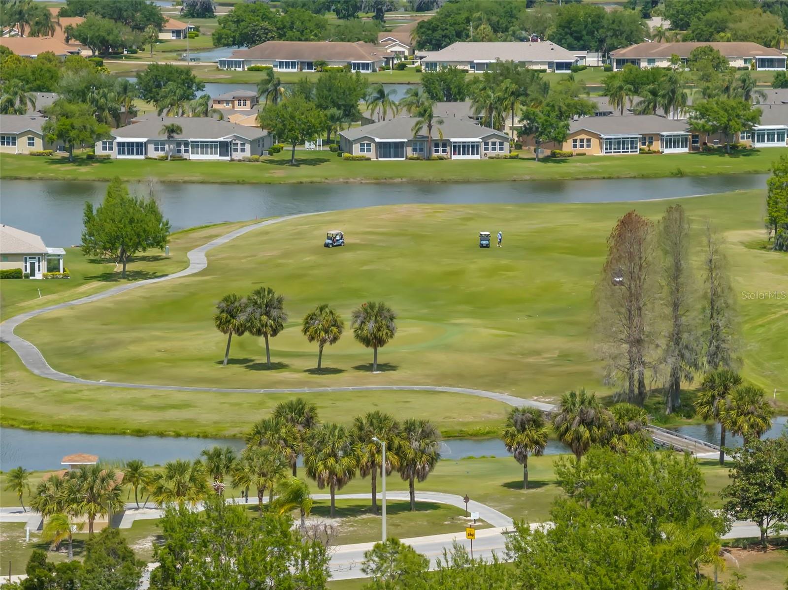 LYNDHURST CONDO - Residential