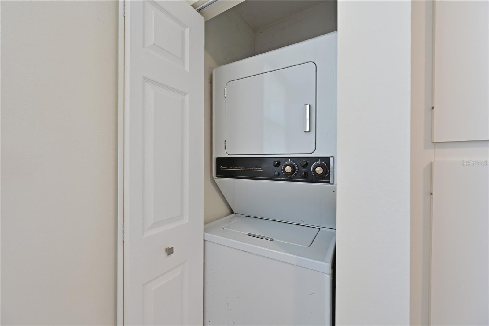 WILDEWOOD SPGS STAGE 6A OF WOODLAWN - Residential