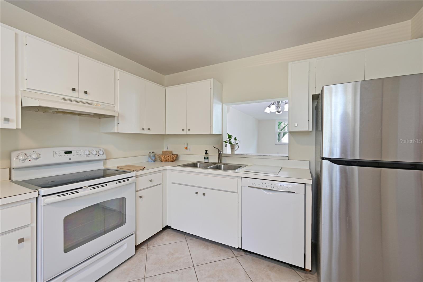WILDEWOOD SPGS STAGE 6A OF WOODLAWN - Residential