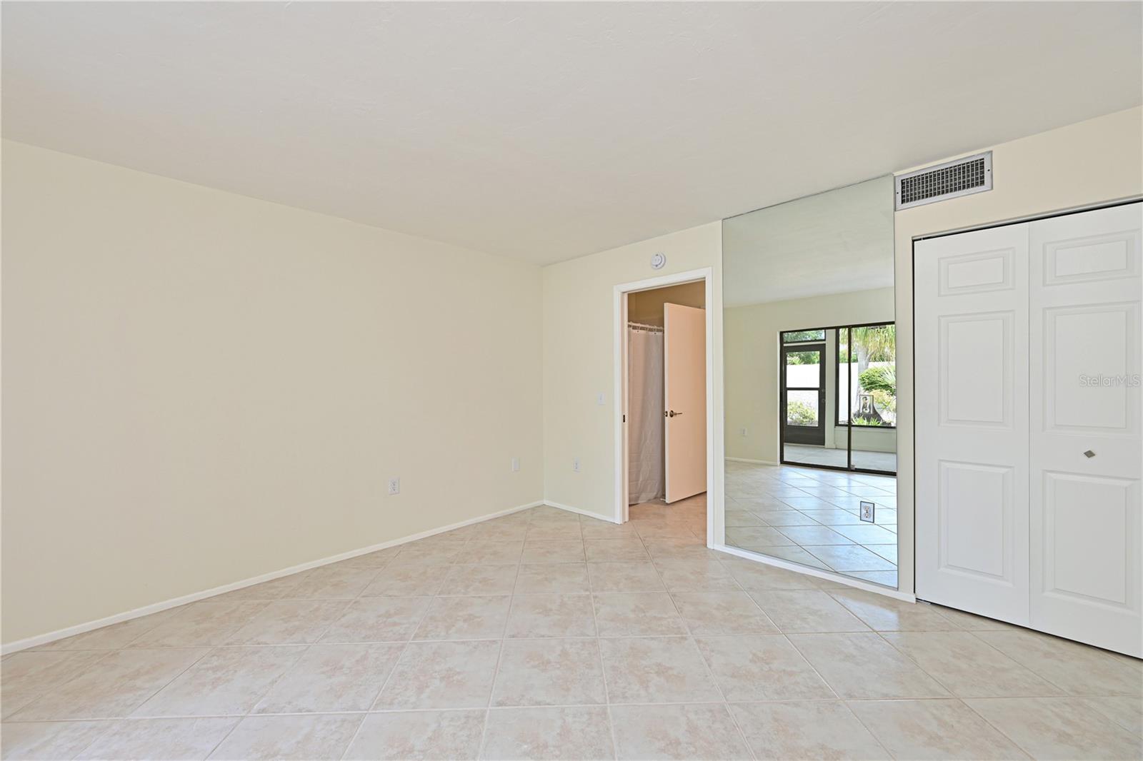 WILDEWOOD SPGS STAGE 6A OF WOODLAWN - Residential