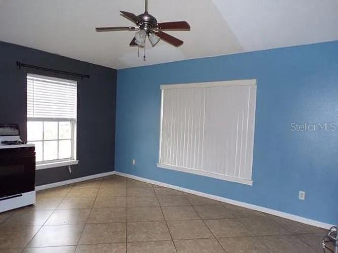 PINE RIDGE HOLLOW EAST PH 01 REP - Residential Lease