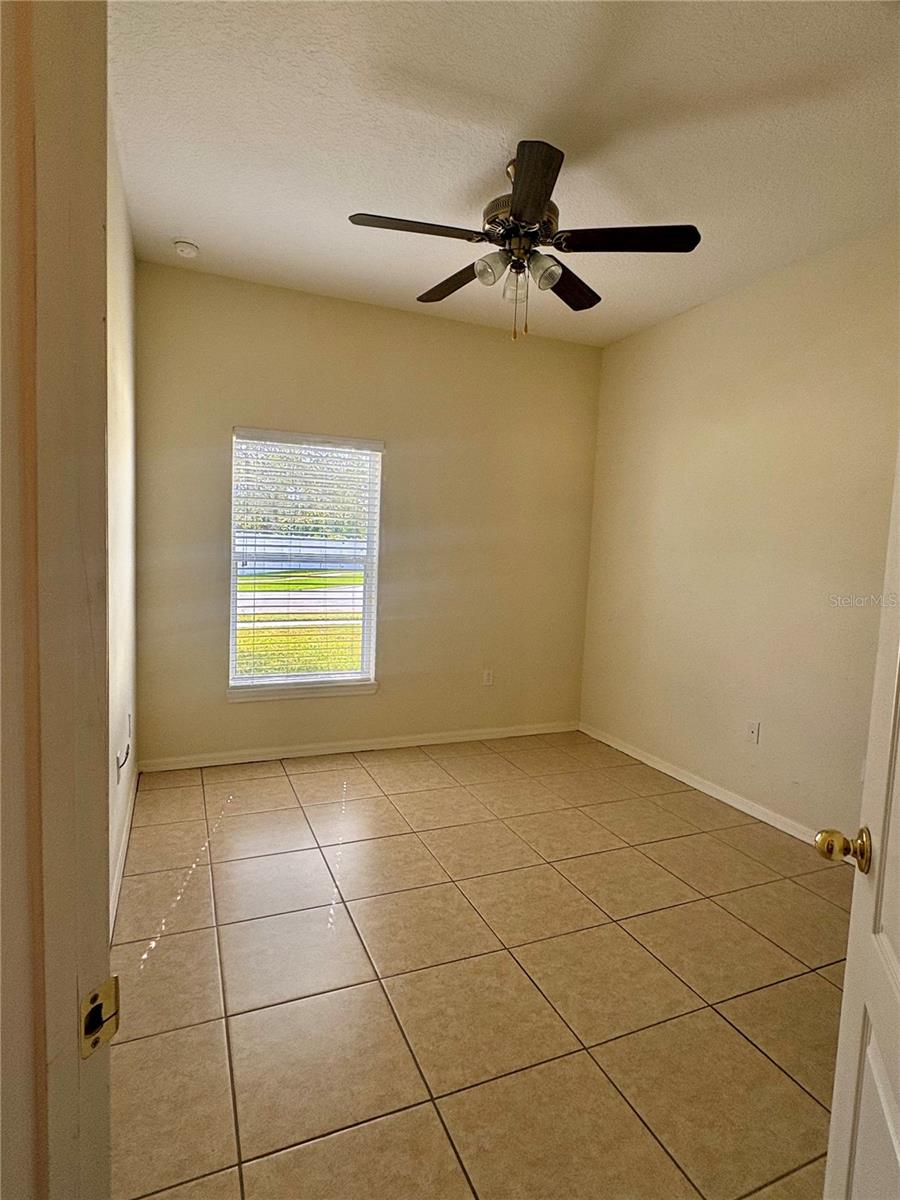 RAINTREE AT SPRINGLAKE VILLAGE PH 1B - Residential Lease