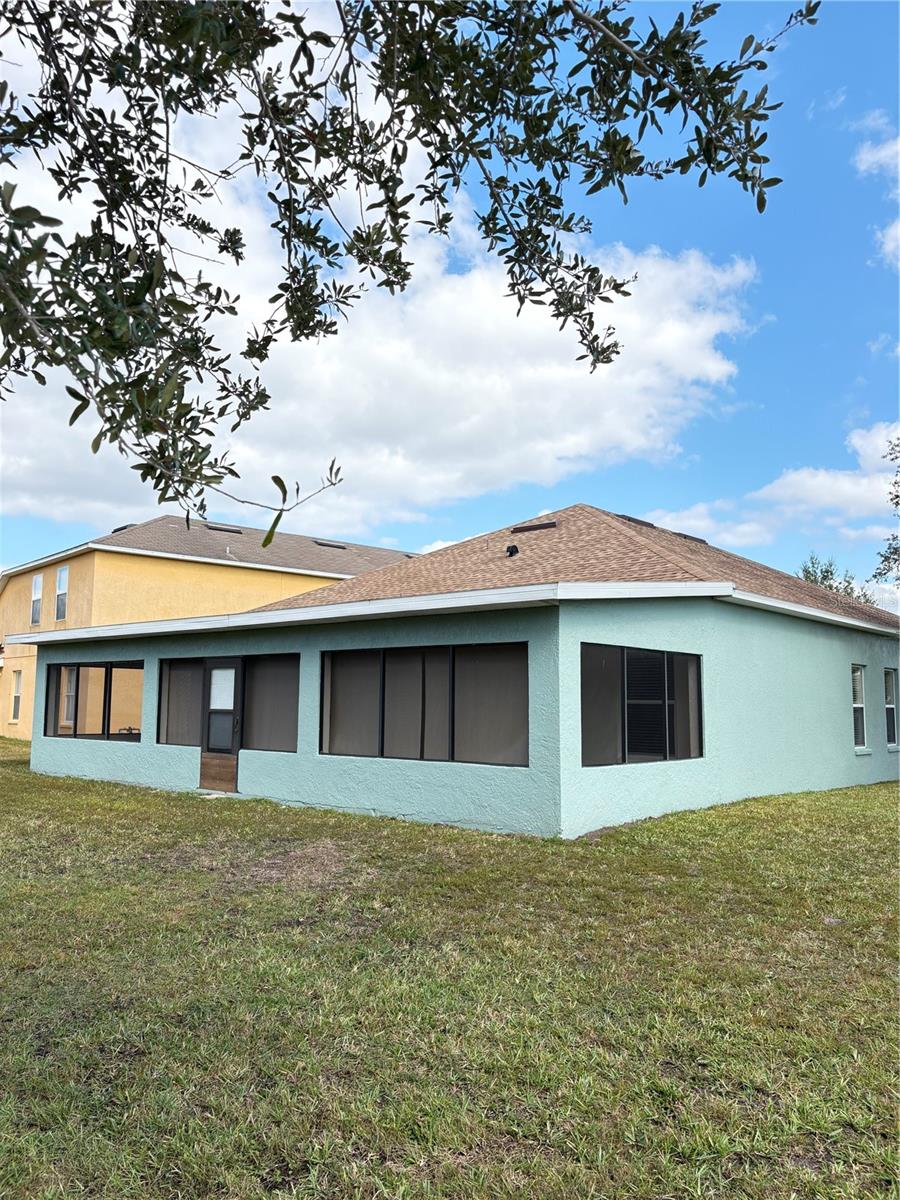 RAINTREE AT SPRINGLAKE VILLAGE PH 1B - Residential Lease