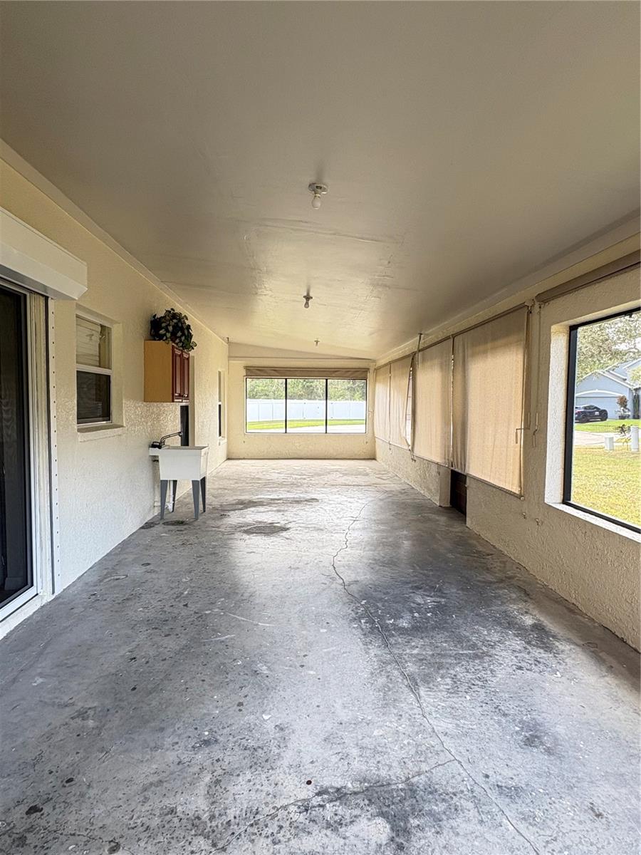 RAINTREE AT SPRINGLAKE VILLAGE PH 1B - Residential Lease