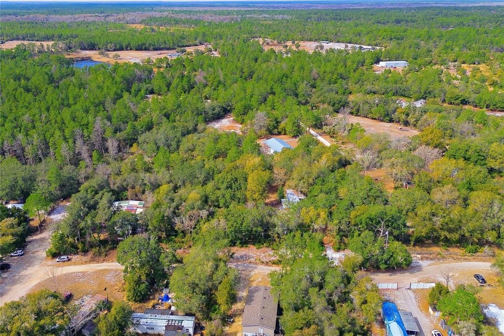 Photo of Lois Street, Eustis, FL 32736 (MLS # V4947373)