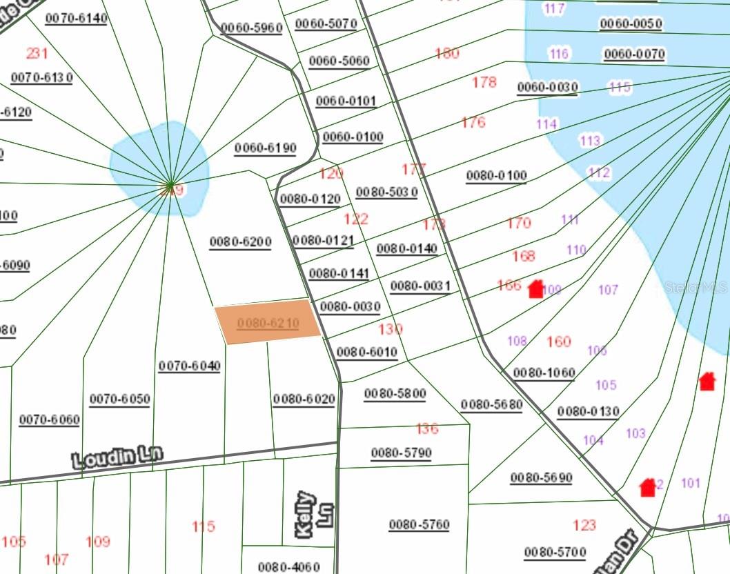 FOUR LAKES COMMUNITY - Land