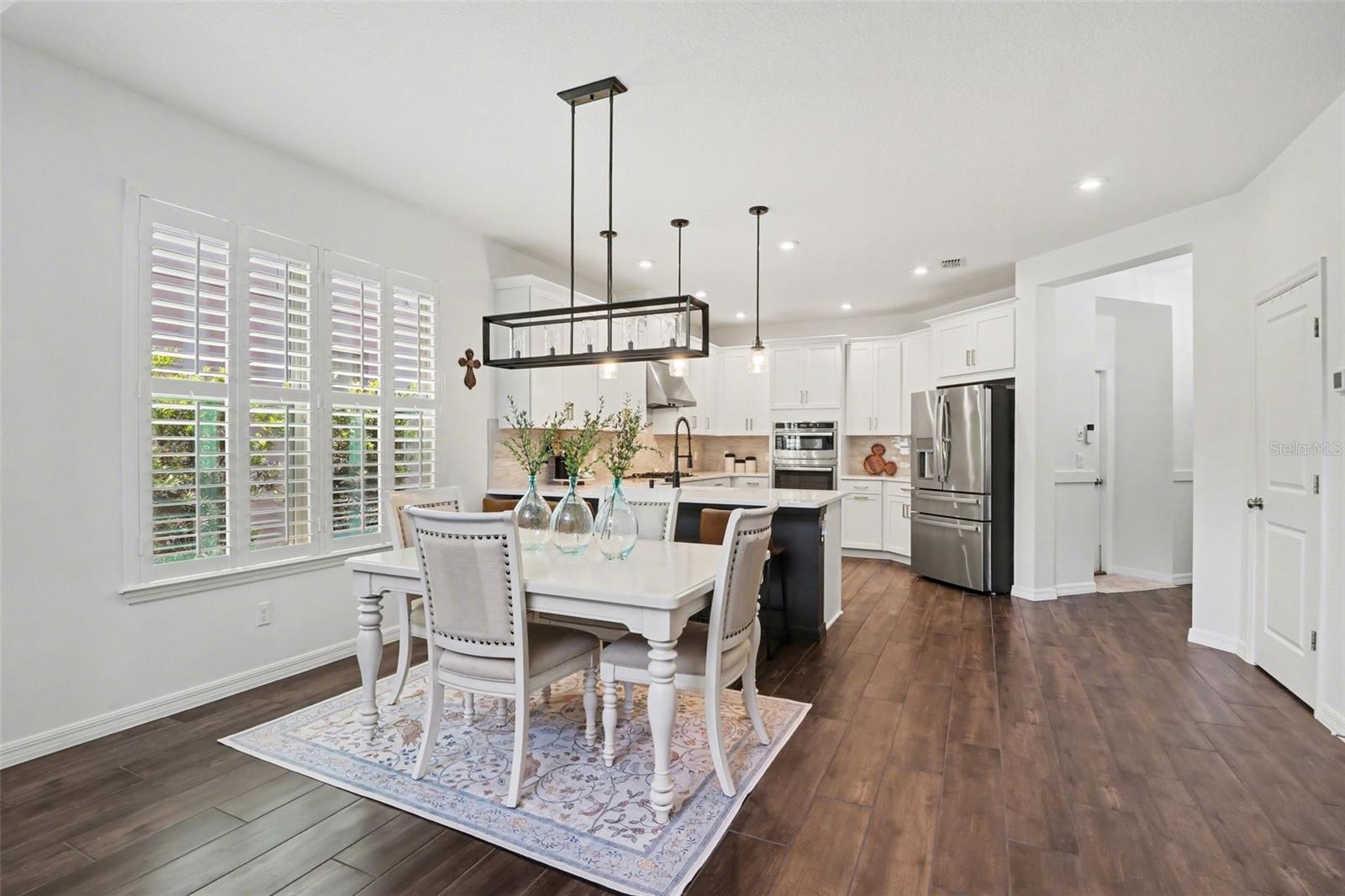CRESTVIEW - Residential