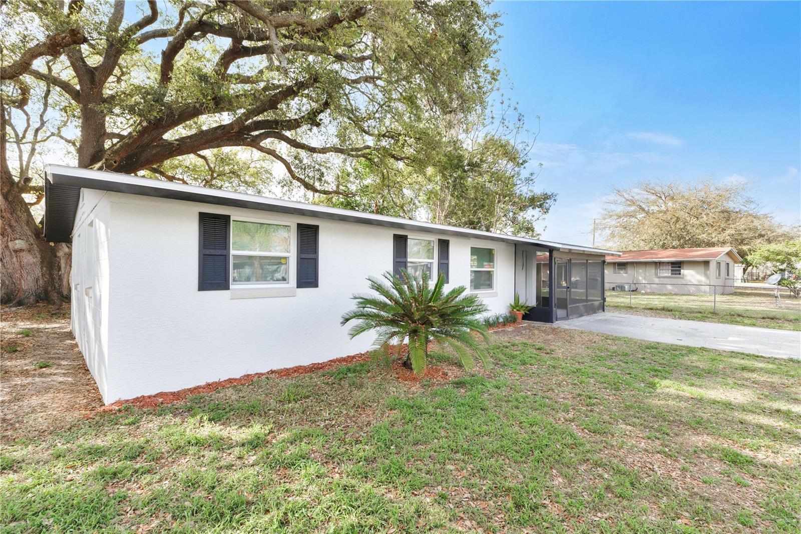 SPRING LAKE HILLS - Residential