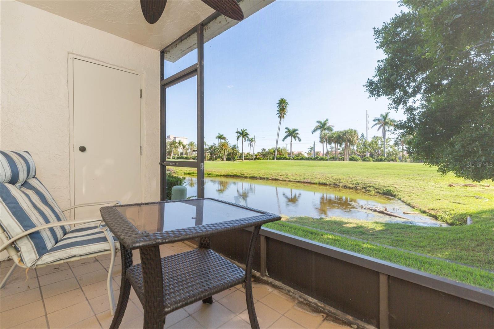 LA PUERTA DEL SOL CONDO - Residential