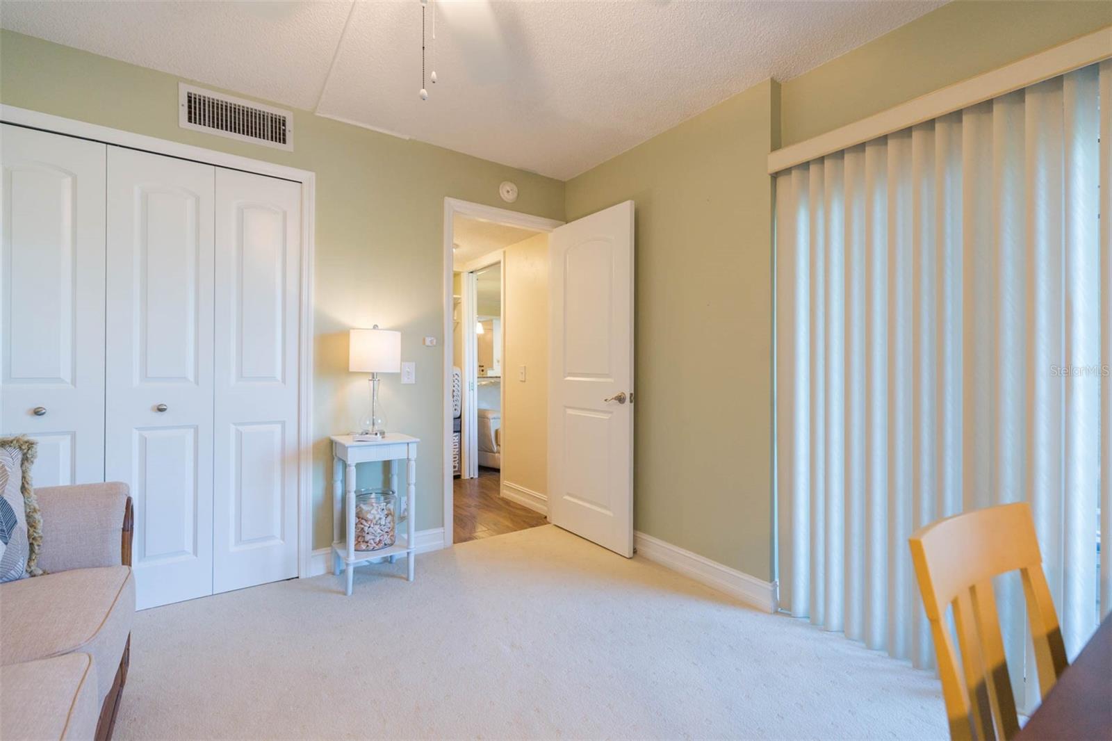 LA PUERTA DEL SOL CONDO - Residential