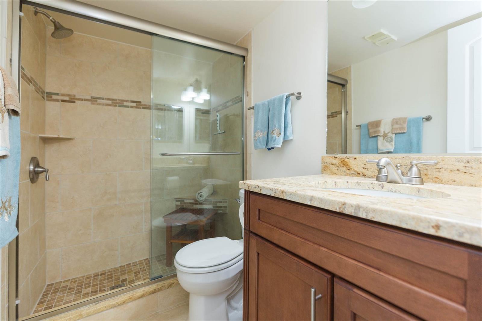 LA PUERTA DEL SOL CONDO - Residential