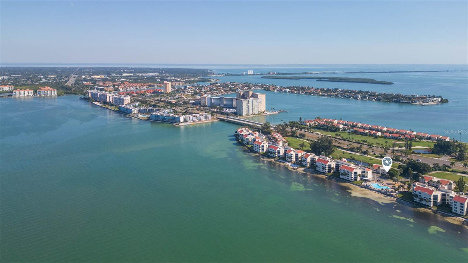 LA PUERTA DEL SOL CONDO - Residential