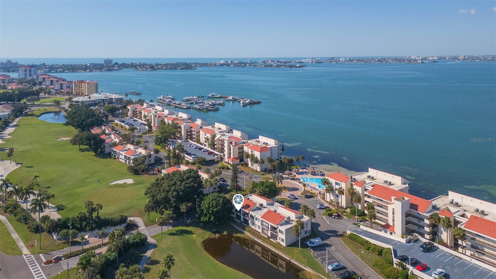 LA PUERTA DEL SOL CONDO - Residential