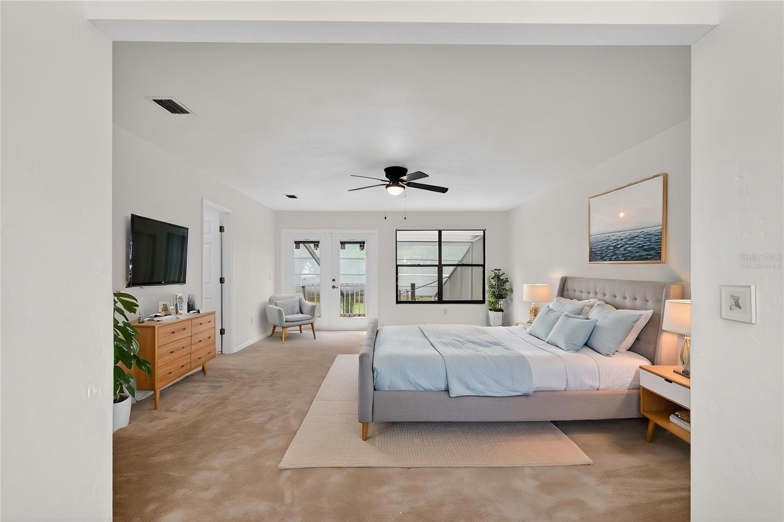 THOUSAND OAKS - Residential