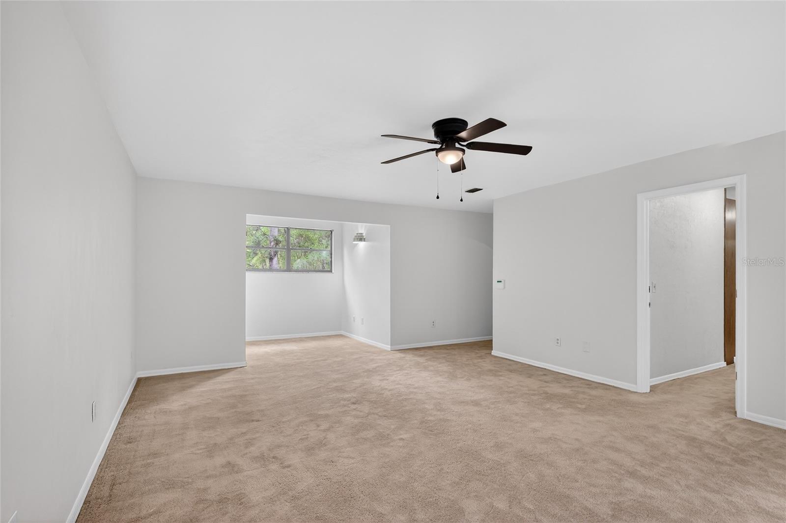 THOUSAND OAKS - Residential