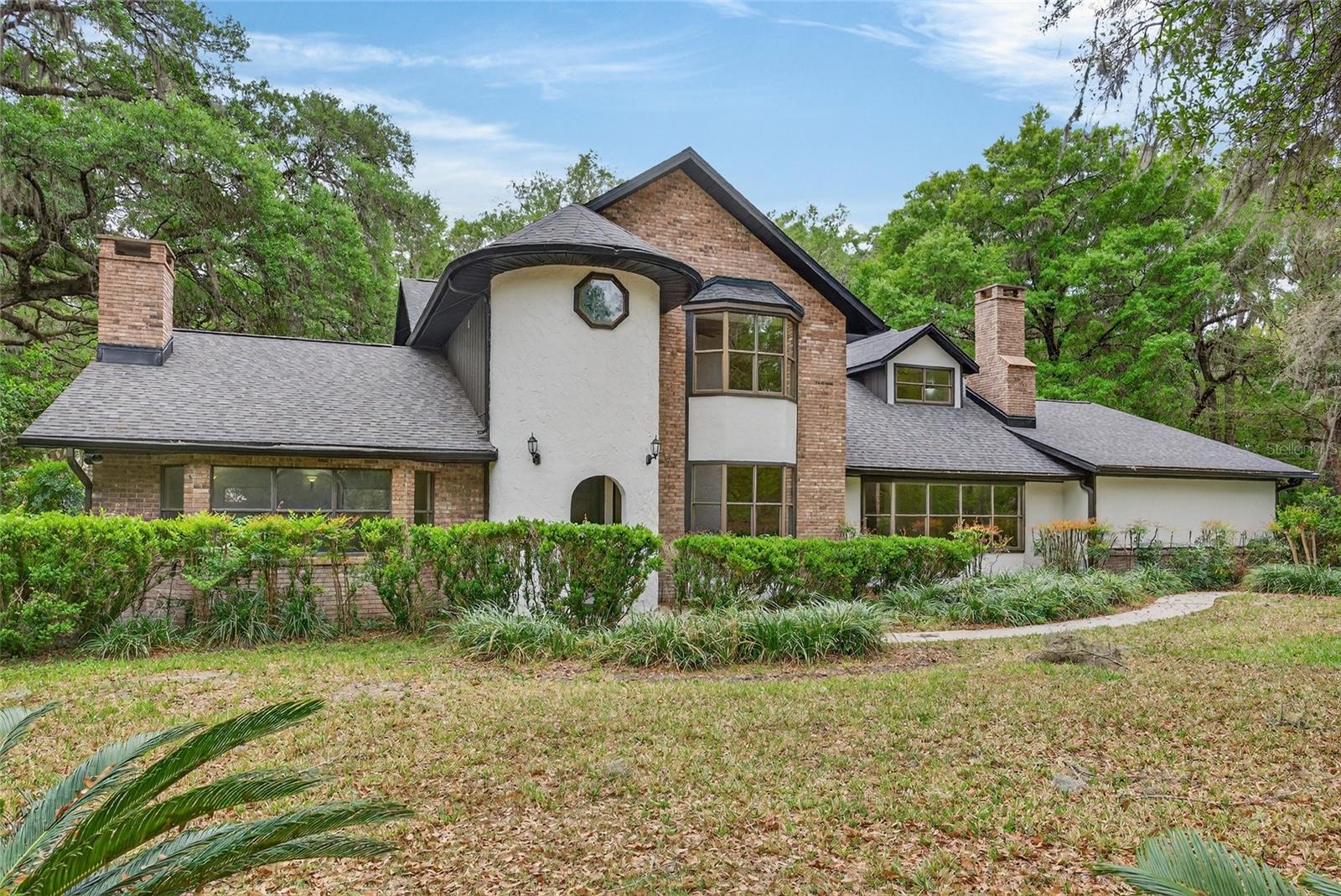 THOUSAND OAKS - Residential