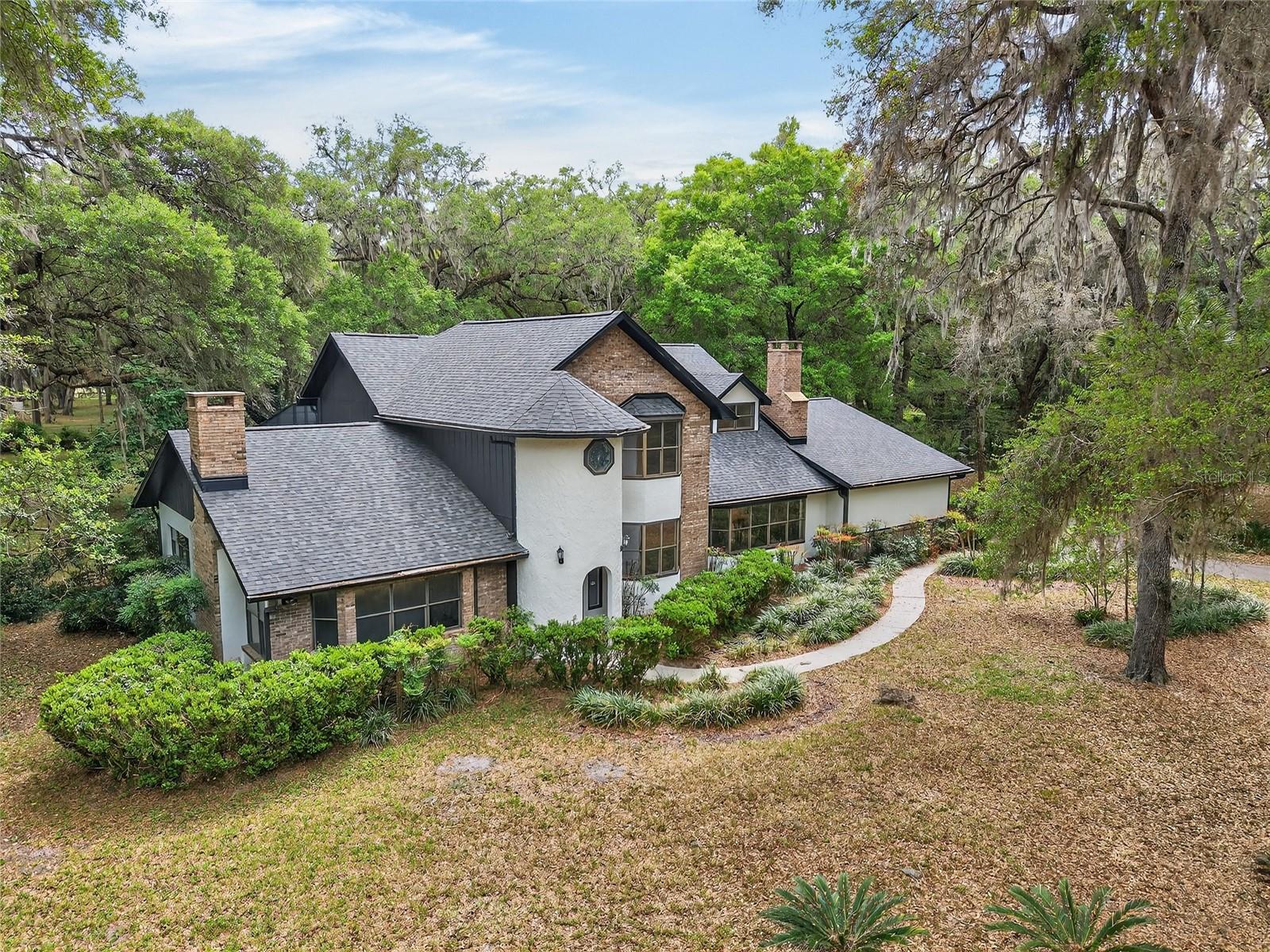 THOUSAND OAKS - Residential