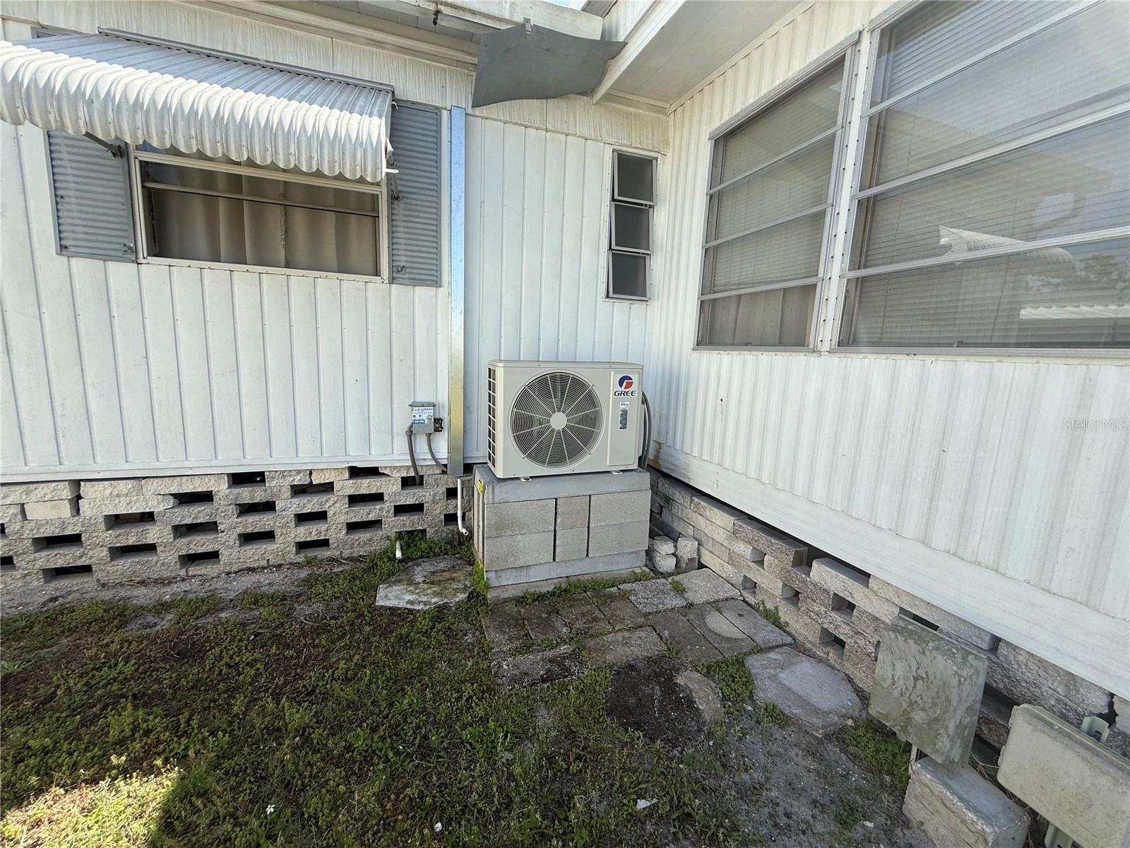 347 MOUNT SAXON AVENUE NE 324
