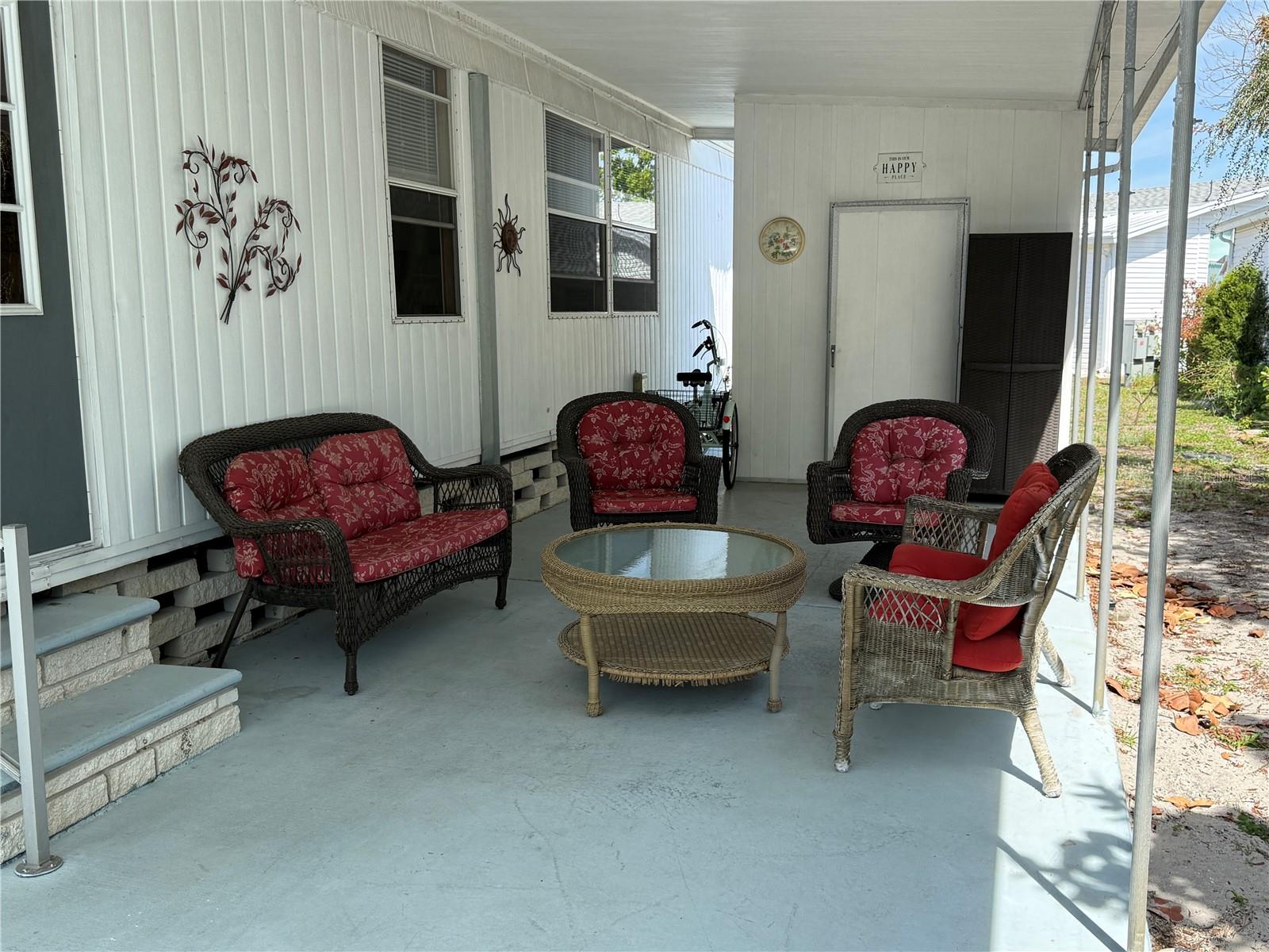 347 MOUNT SAXON AVENUE NE 324
