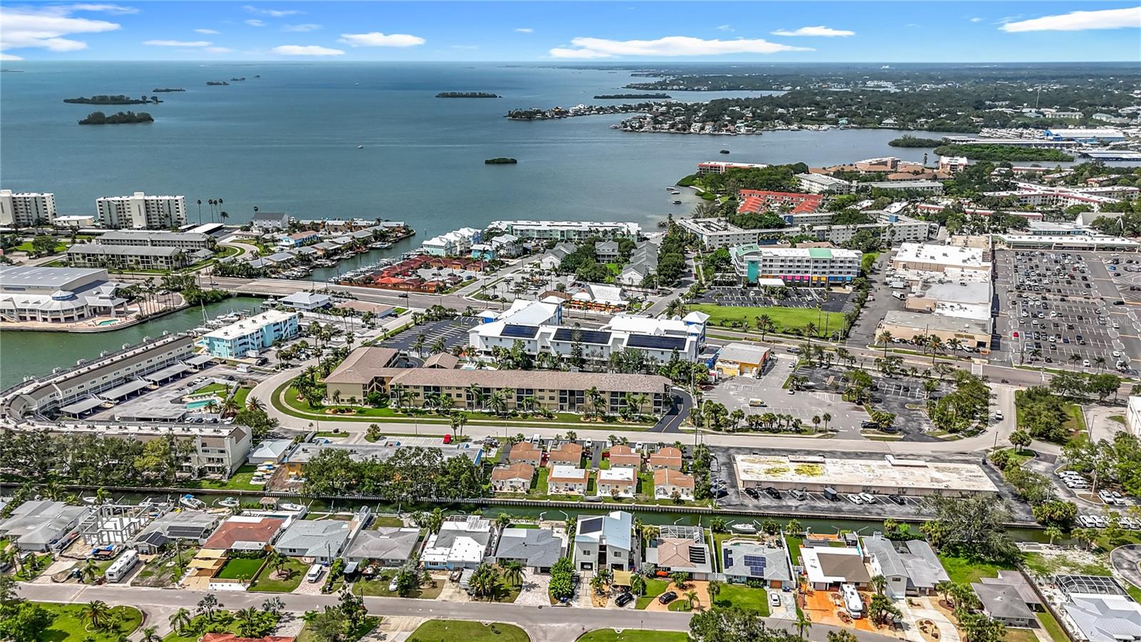 BAYWOOD SHORES 1ST ADD - Residential Lease