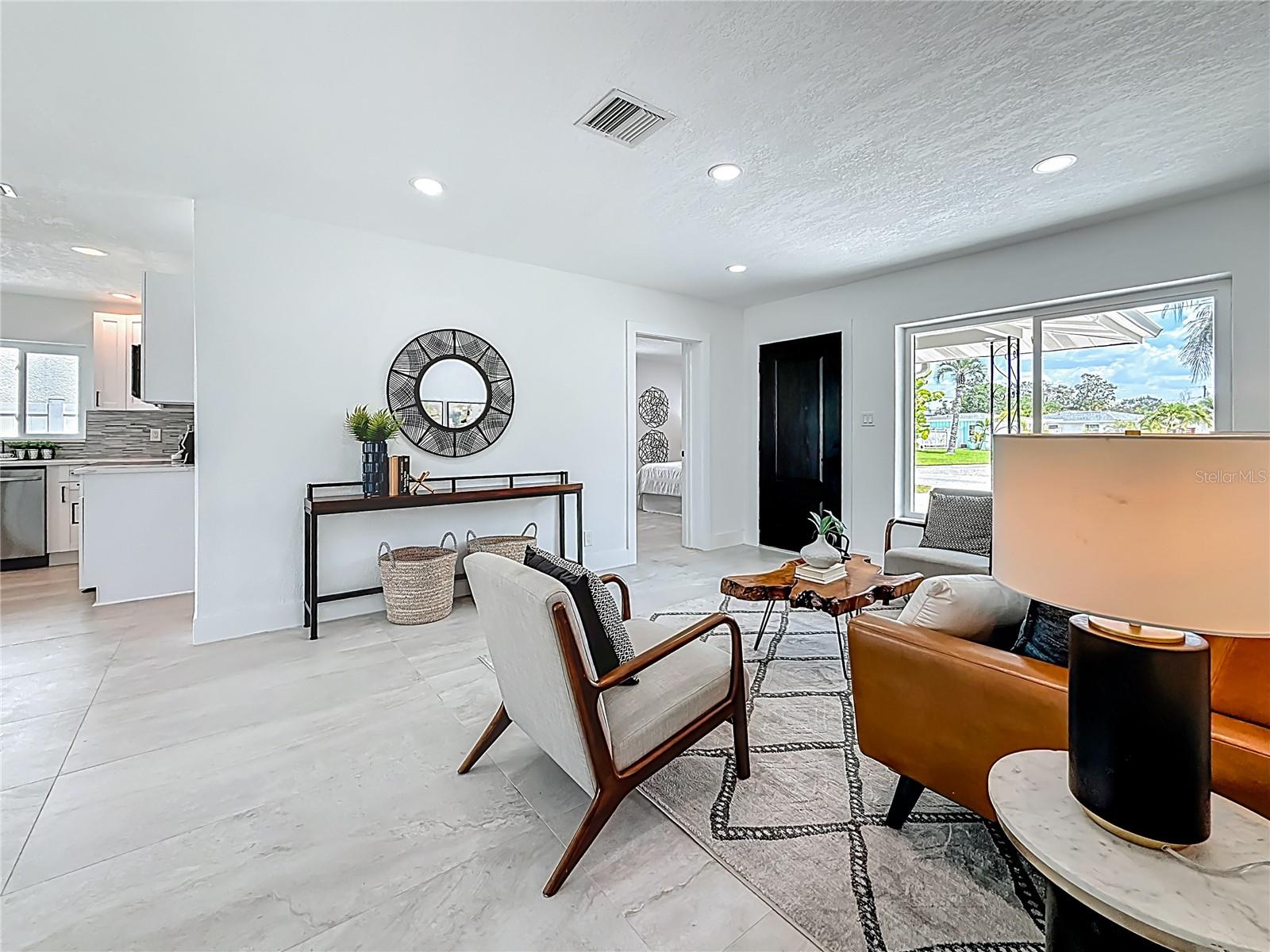 BAYWOOD SHORES 1ST ADD - Residential Lease
