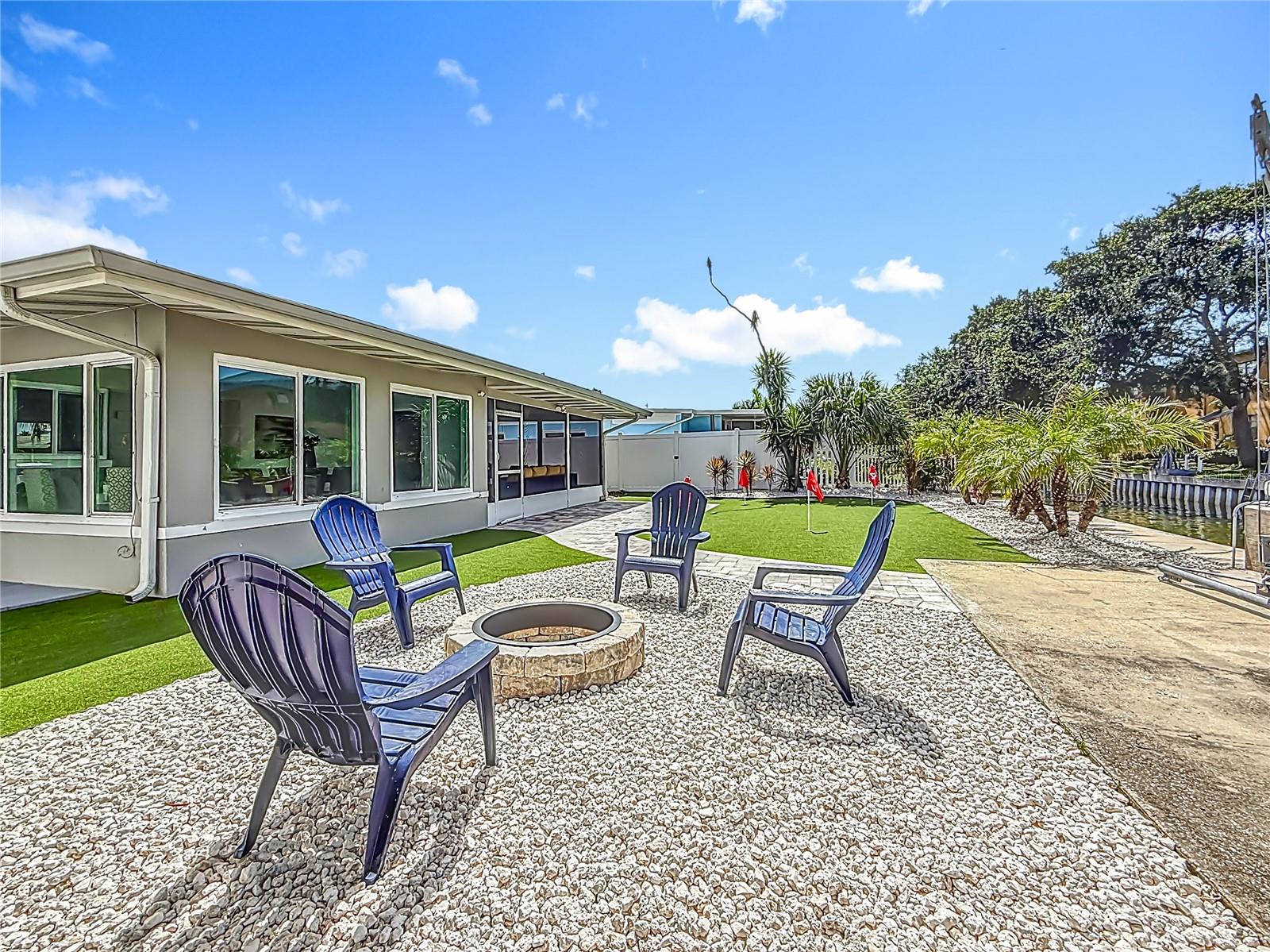 BAYWOOD SHORES 1ST ADD - Residential Lease
