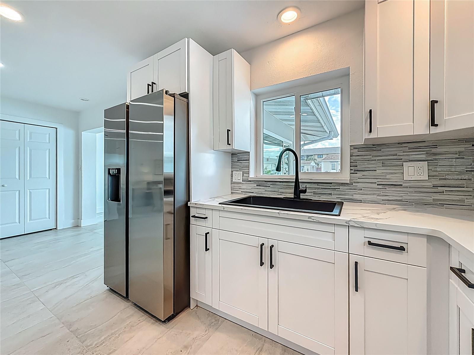BAYWOOD SHORES 1ST ADD - Residential Lease