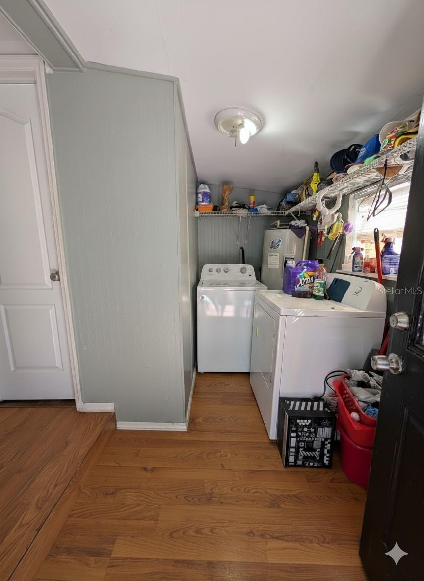 DREW PARK RE OF - Residential