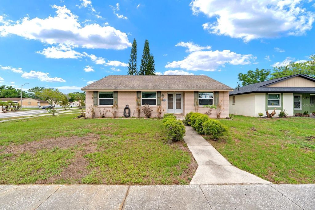 Photo of 3029 Cedaridge Drive, Tampa, FL 33618 (MLS # TB8494598)