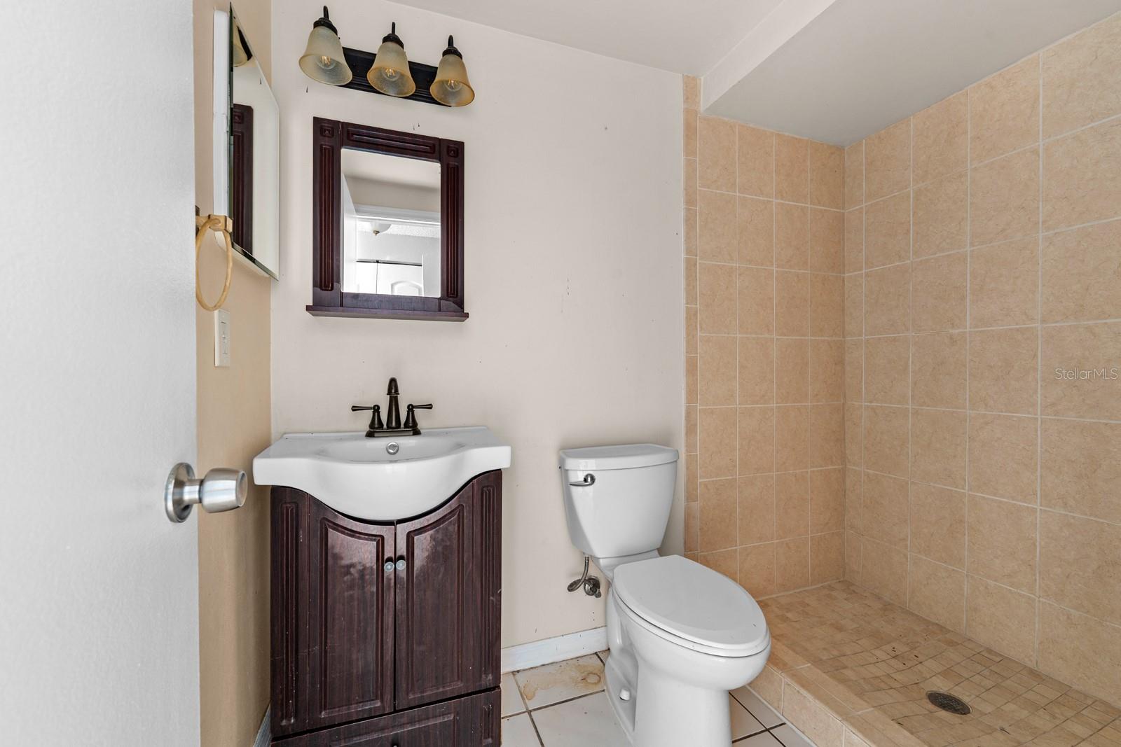 NORTH LAKES SECTION B UNIT NO 1 - Residential