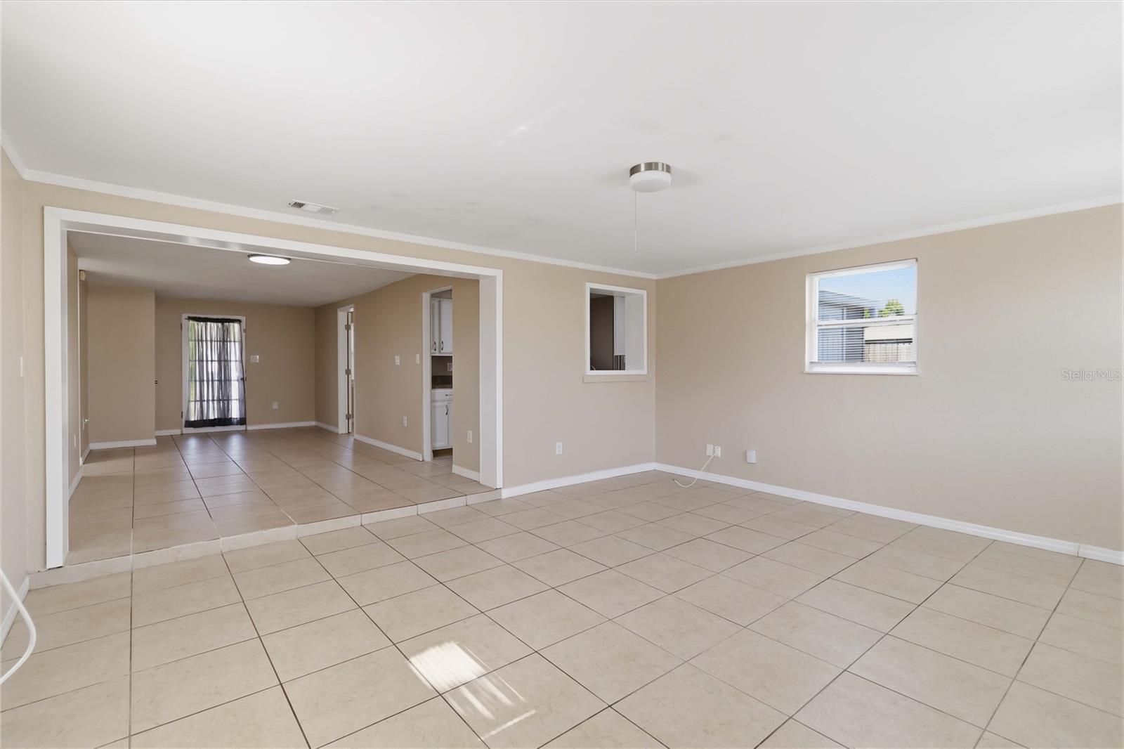 LAKE RIDGE - Residential