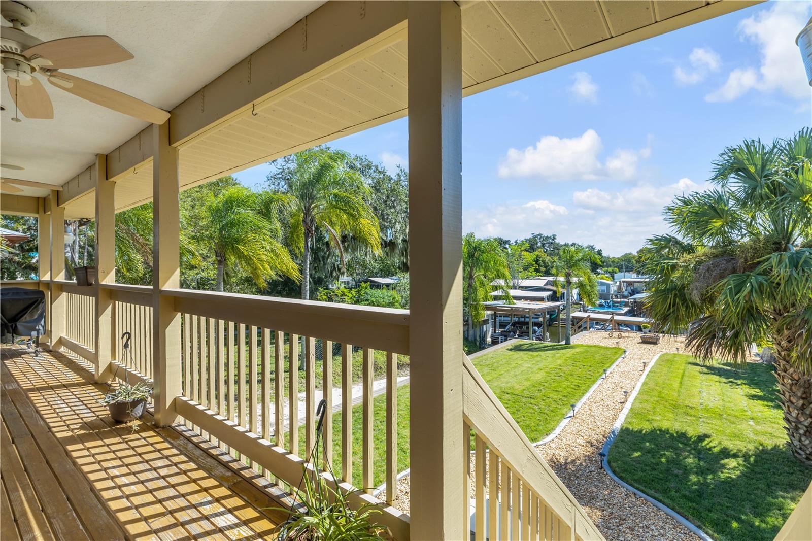 INDIAN HARBOR ESTATES UNIT 04 - Residential