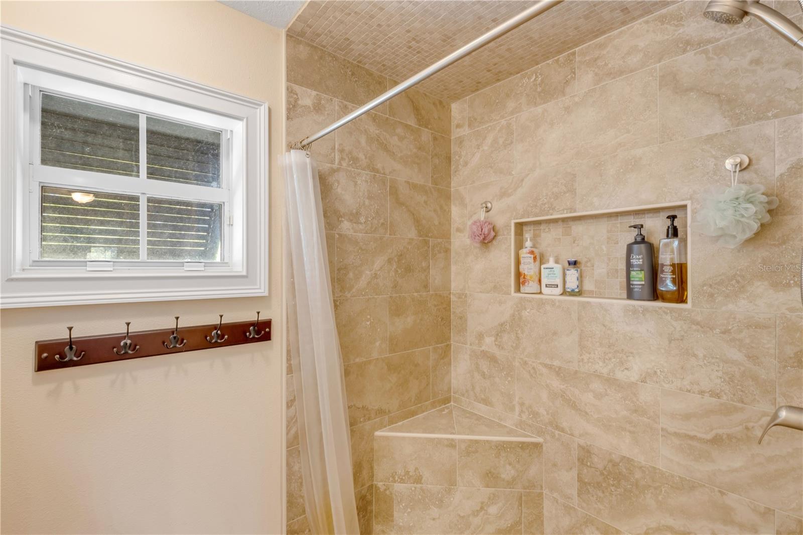 INDIAN HARBOR ESTATES UNIT 04 - Residential