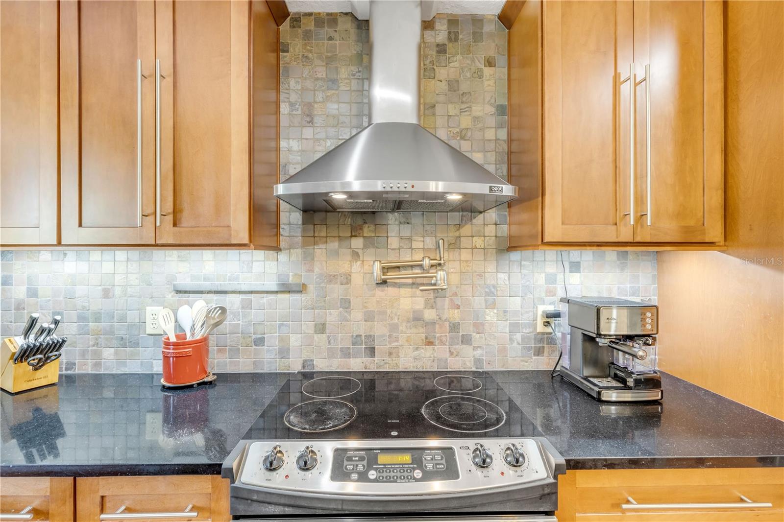 INDIAN HARBOR ESTATES UNIT 04 - Residential