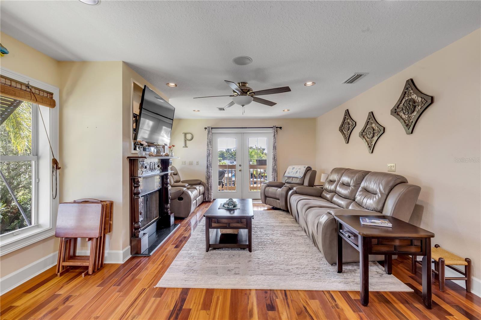 INDIAN HARBOR ESTATES UNIT 04 - Residential